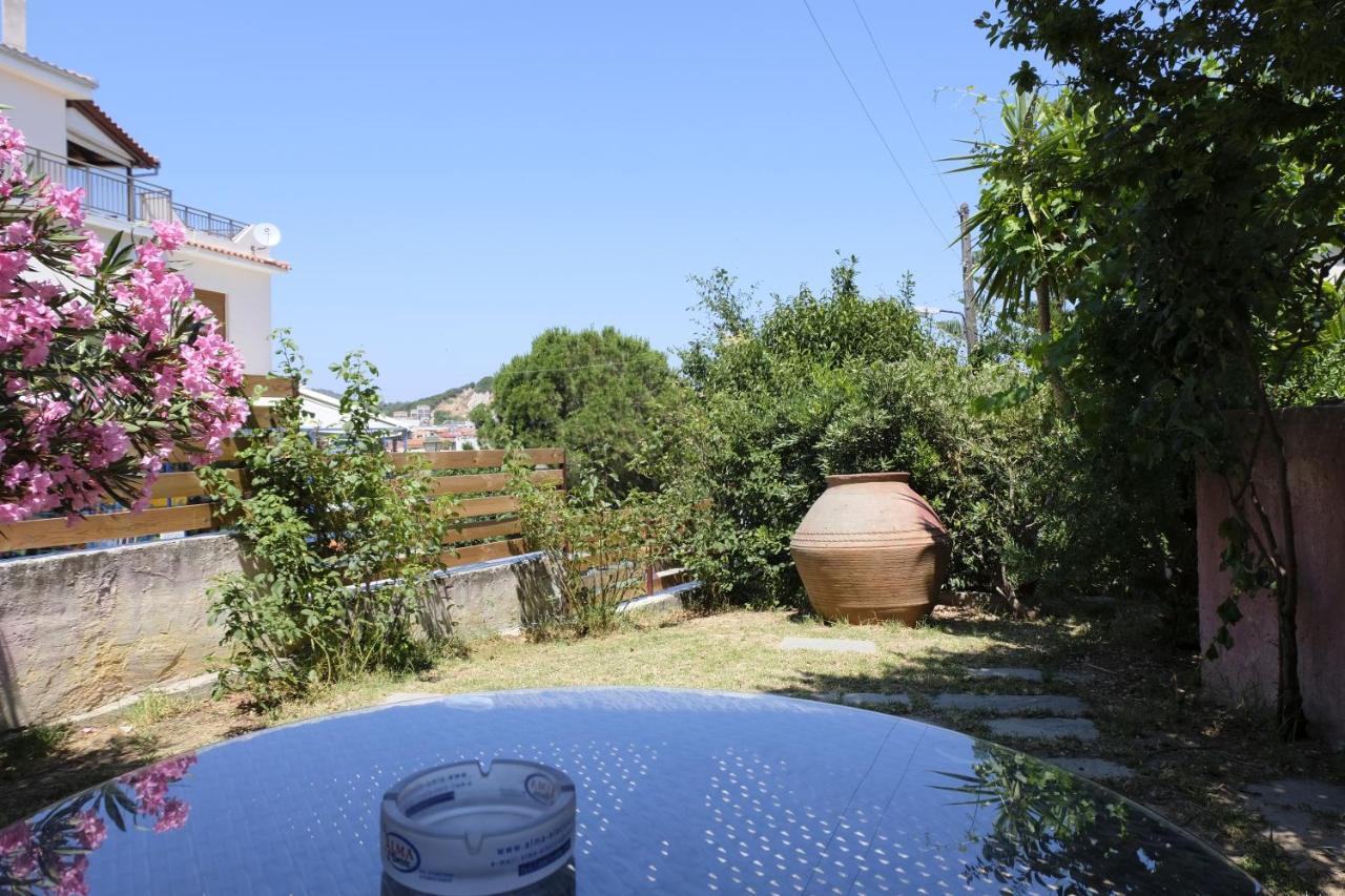 Taxiarchis Apartments Skiathos-Stadt Exterior foto