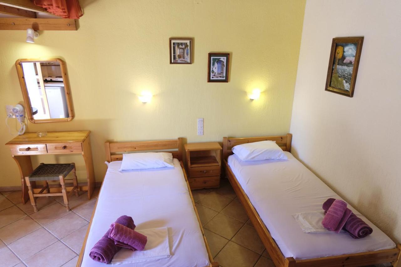 Taxiarchis Apartments Skiathos-Stadt Exterior foto