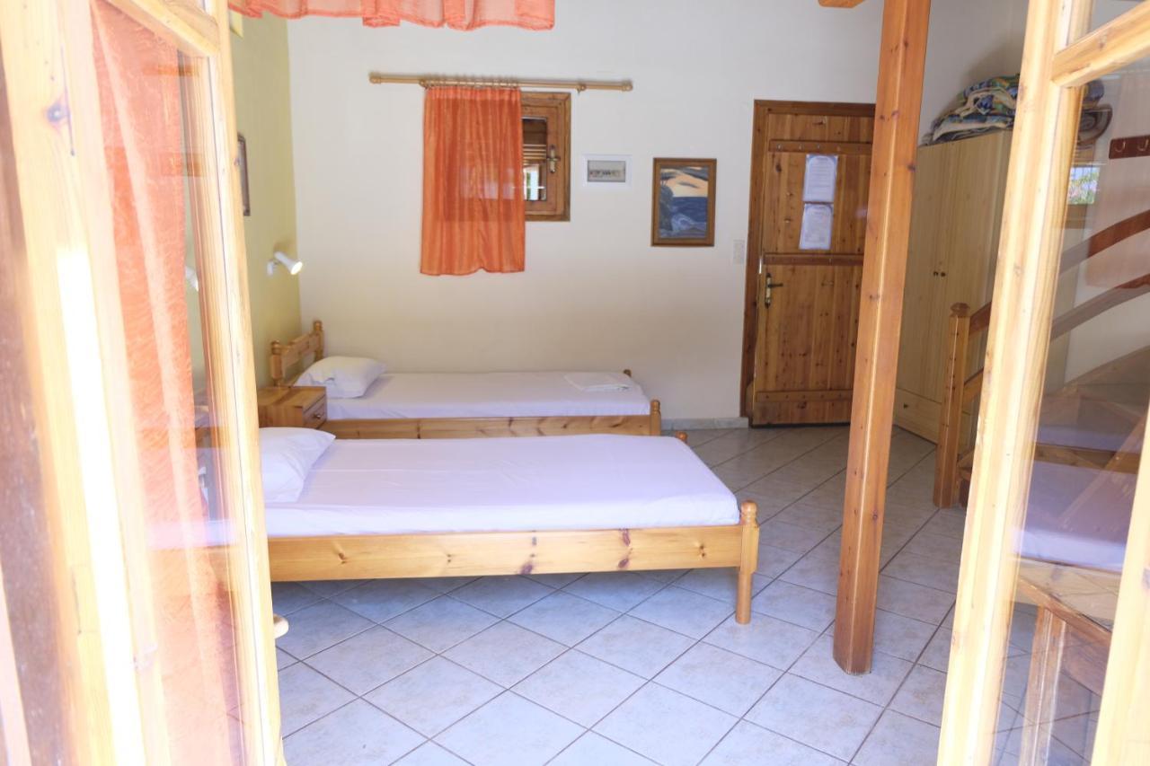 Taxiarchis Apartments Skiathos-Stadt Exterior foto